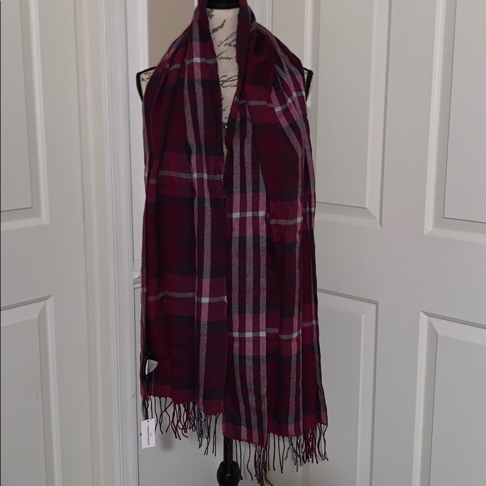 🧣Banana Republic NWT plaid scarf🧣